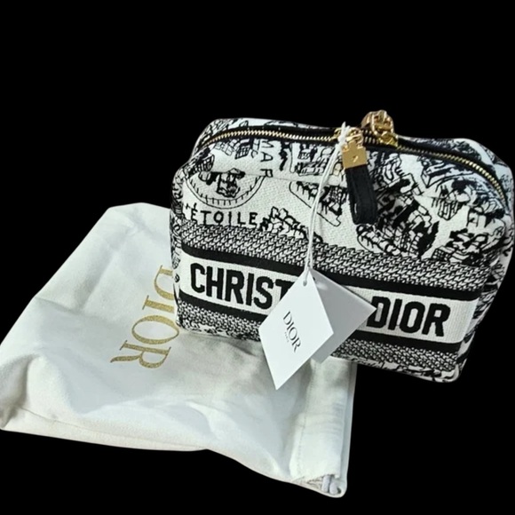 NEW w/Dior Dust Bag Christian Dior GWP Embroidered Clutch in Heavy Duty Dior Box - Picture 2 of 15